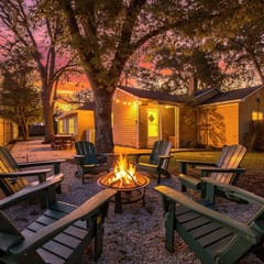 Violet Haus - 3 blocks from downtown