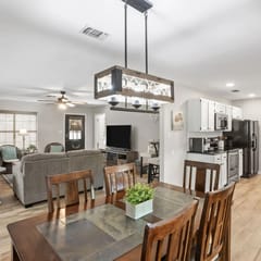 Henrietta Cottage - Hot Tub & Fire Pit