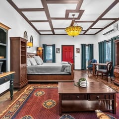 The Vineyards: Cabin 3 - Private Hot Tub & Shared Pool