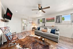 Buttons on the Pedernales Casita - Riverview - Image 5