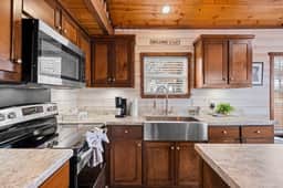 The Resort at Fredericksburg Unit 11 - Image 5