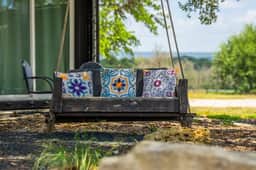Container Retreat: Unit 11 - Image 2