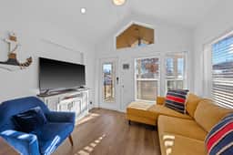 The Resort at Fredericksburg Unit 28 - Image 2