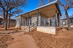 The Resort at Fredericksburg Unit 19 - Image 5
