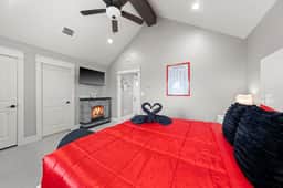 Vista Moon: Cabin F - Pool, Chapel, Fire Pit - Image 3