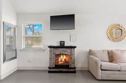 Vista Moon: Cabin B - Pool, Chapel, Fire Pit - Image 3