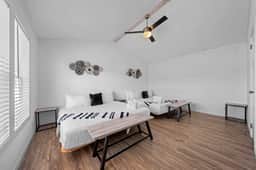 The Resort at Fredericksburg Unit 21 - Image 4