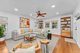 The Hackberry - Hot Tub, Fire Pit & Close to Main! - Image 2