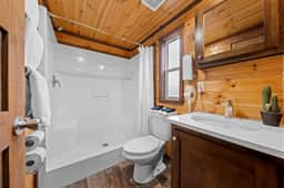 The Resort at Fredericksburg Unit 2 - Image 4