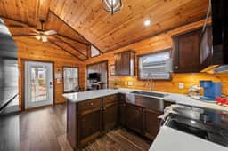 The Resort at Fredericksburg Unit 2 - Image 5