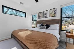 Downtown ATX - Unit B | Retreat | Pool - Image 2