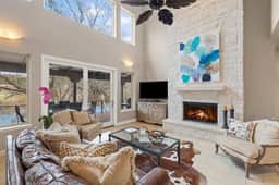 Big Horn - Lake Front & Boat dock! - Image 2