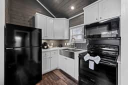 The Resort at Fredericksburg Unit 5 - Image 3