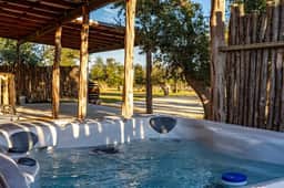 Rockin' R - Mason Jar Cabin - Image 2