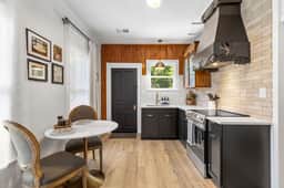 The Johnson - Spacious Backyard and Fire Pit - Image 3