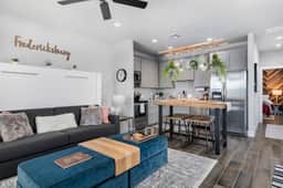 Strawberry Suite - Fire Pit, BBQ Grill & more! - Image 3