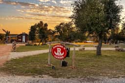 Rockin' R Ranch - 6 Cabins & Sleeps 14 - Image 4