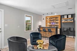 Fritztown's Finest - Hot Tub, Fire Pit & Sleeps 10 - Image 2