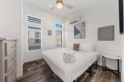 The Resort at Fredericksburg Unit 26 - Image 3