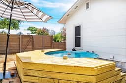 The Birdhouse - Hot Tub, Pool & Fire Pit! - Image 4