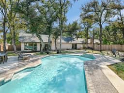 Broadmeade Bungalow - Private Pool & Fire Pit - Image 2