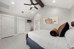 Vista Moon: Cabin G - Pool, Chapel, Fire Pit - Image 4