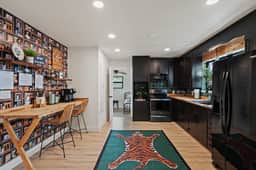 Das Green Dor - Sleeps 9, Hot Tub & Fire Pit - Image 2