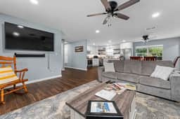 Walnut House - Close to Downtown, Fire Pit - Image 2