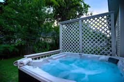 Bluebird Haus - Game Room & Hot Tub - Image 2