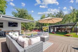 Taste of Tuscany - Hot Tub, Fire Pit & Pool Table - Image 4
