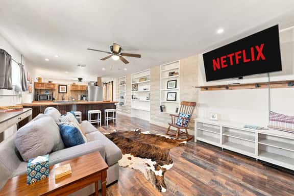 Buttons on the Pedernales Casita - Riverview - Image 1