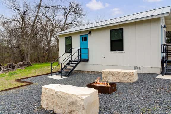 Casita Fulton - Fire Pit & Close to Main St - Image 1