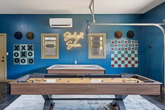 Hill Country Commons - Hot tub & Game room - Image 1