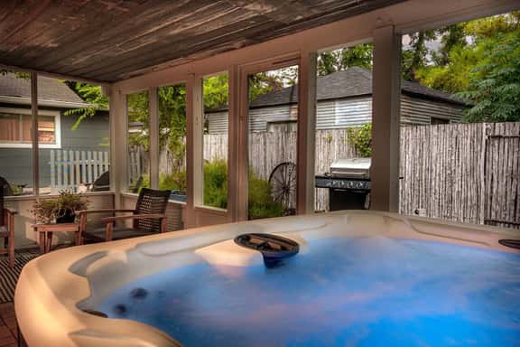 The Hackberry - Hot Tub, Fire Pit & Close to Main! - Image 1