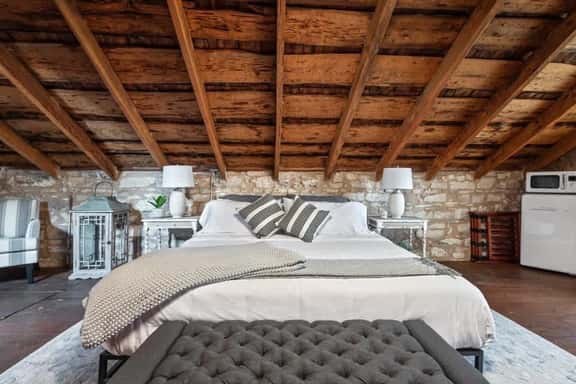 Nimitz Loft - 1855 Historic Loft on Main St! - Image 1