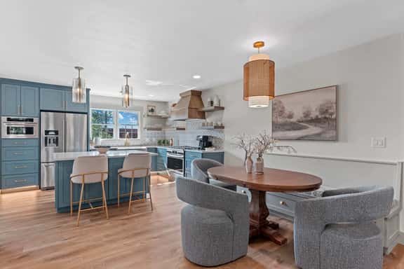 The Smith Haus - Sleeps 12, Heated Pool, Game Room - Image 1