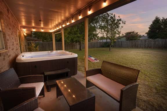 Hill Country Haven - Hot Tub & Game Room - Image 1