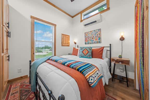 Rancho Relaxo - On the 290 Wine Trail - Image 1