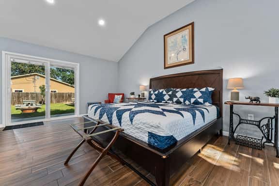 Walnut House - Close to Downtown, Fire Pit - Image 1