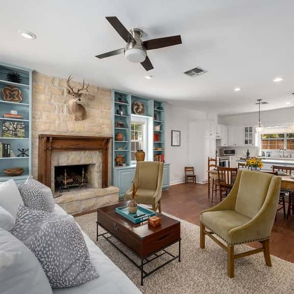 Revins Haus - Fire Pit & Walk to Main St - Image 1