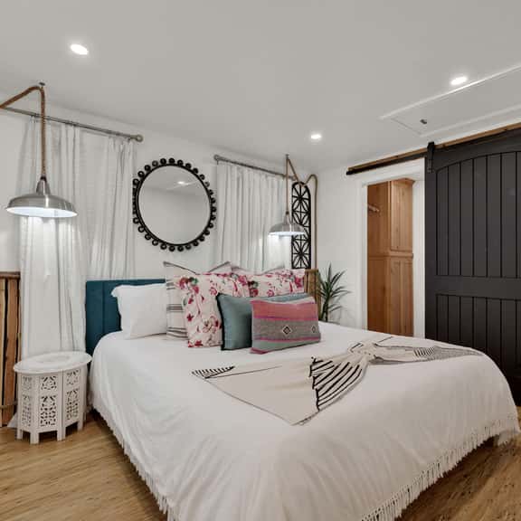 Poplar Place Soho - Cozy Cottage with Hot tub - Image 1