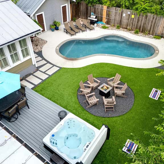 Maverick's Manor - Hot Tub, Pool, Fire Pit - Image 1