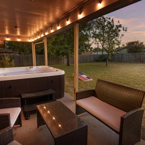 Hill Country Haven - Hot Tub & Game Room - Image 1
