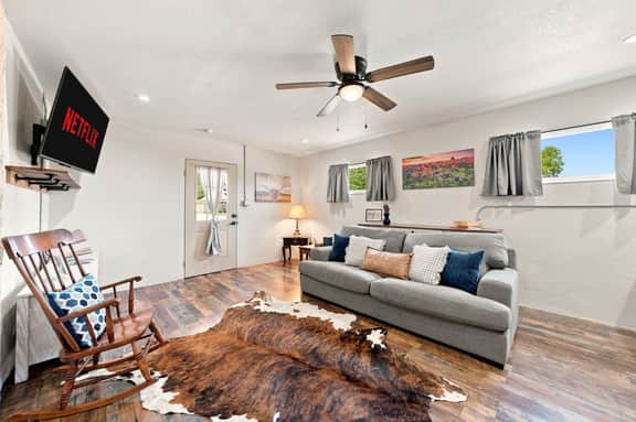 Buttons on the Pedernales Casita - Riverview - Image 5