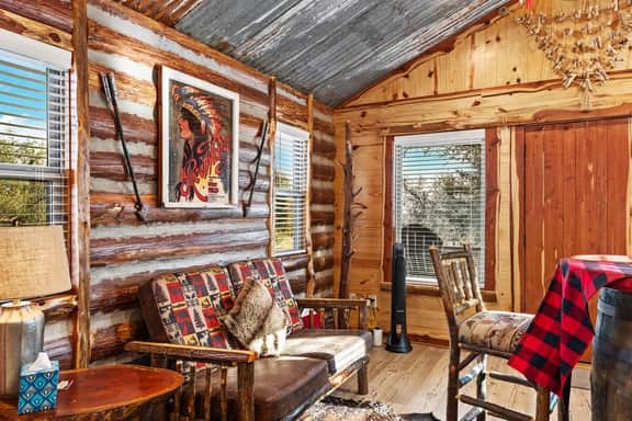 Rockin' R - Shining Star Cabin - Image 4