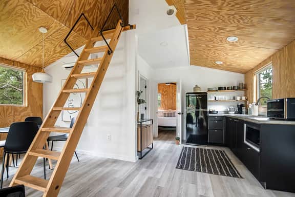 A-Frame Ranch: Comal Cabin with small pool - Image 2