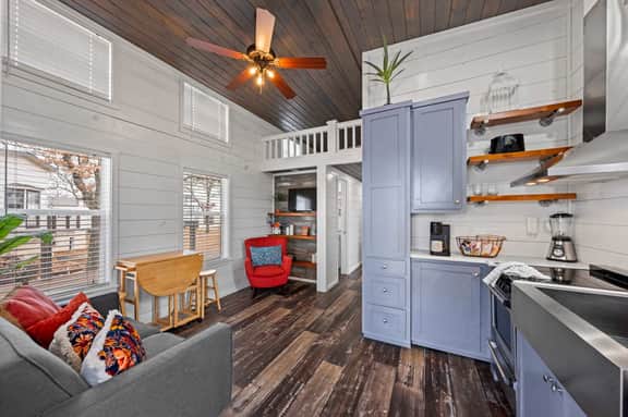 The Resort at Fredericksburg Unit 9 - Image 2