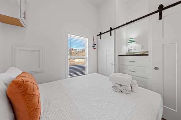 The Resort at Fredericksburg Unit 28 - Image 4
