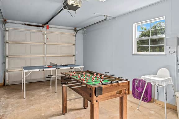 Ufer Haus - Game Room, Fire Pit, Walk to Main - Image 5