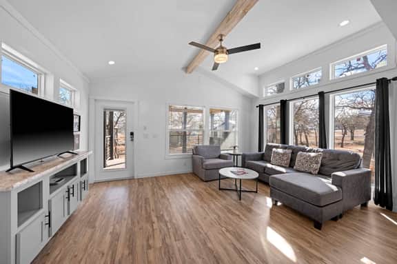 The Resort at Fredericksburg Unit 18 - Image 3